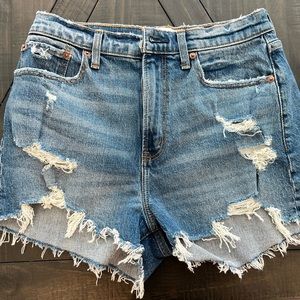 Abercrombie curve love jean shorts- size 29